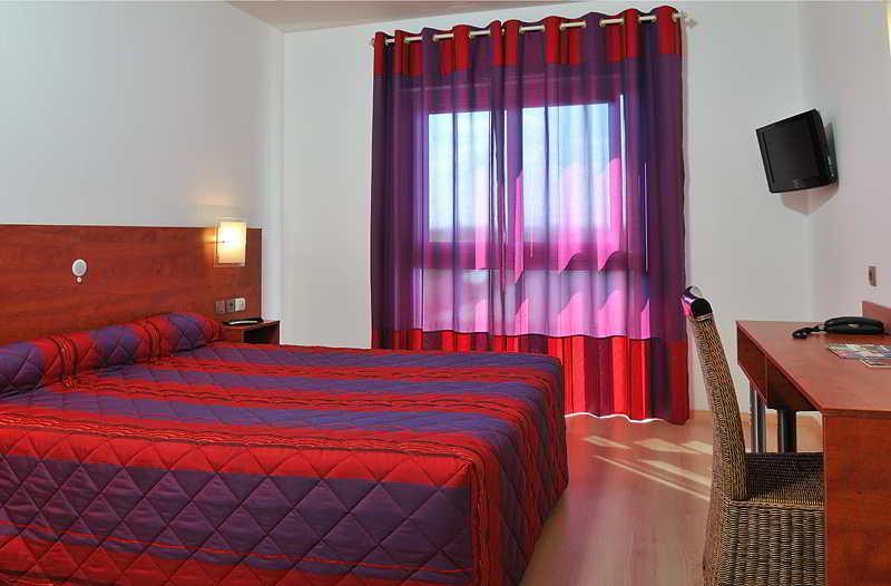 Olemps Hotel Les Peyrieres מראה חיצוני תמונה