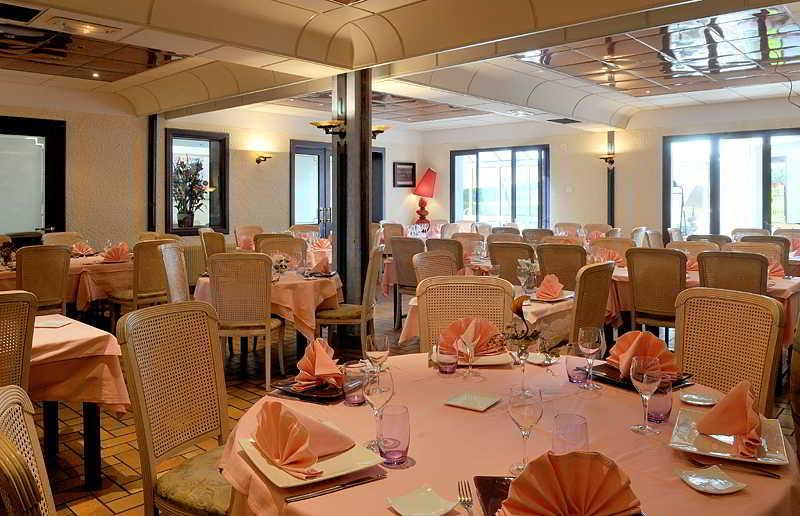 Olemps Hotel Les Peyrieres מראה חיצוני תמונה