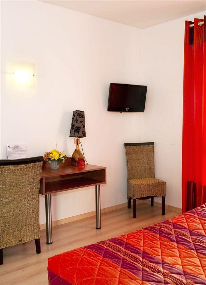 Olemps Hotel Les Peyrieres מראה חיצוני תמונה