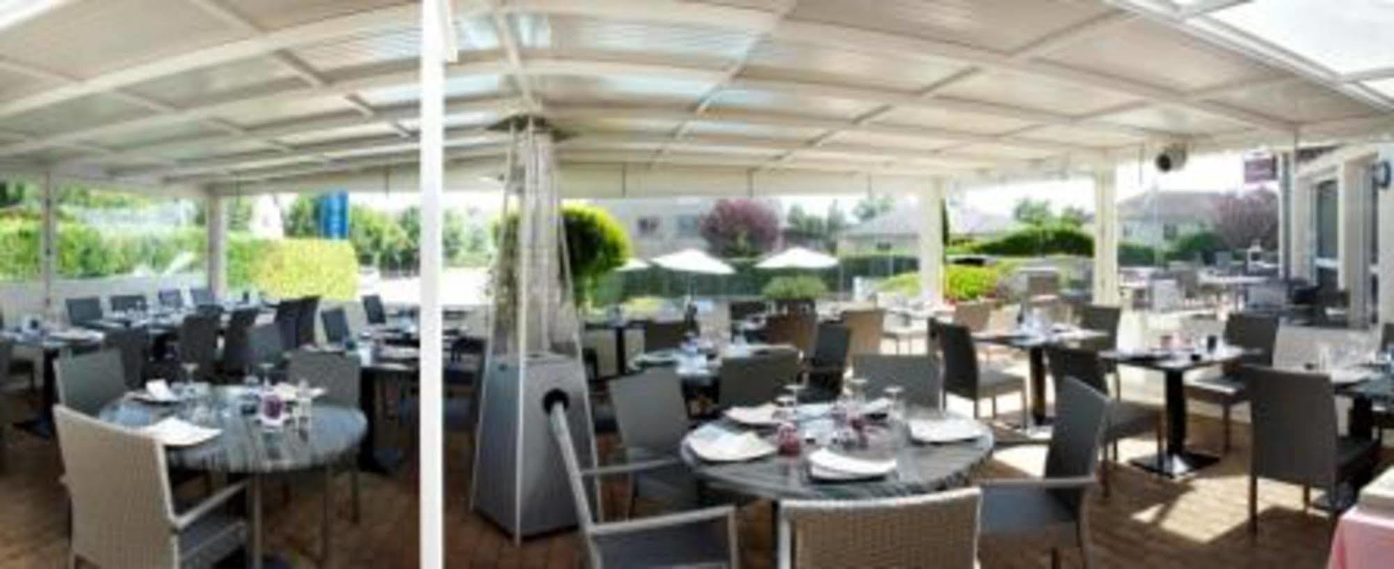 Olemps Hotel Les Peyrieres מראה חיצוני תמונה