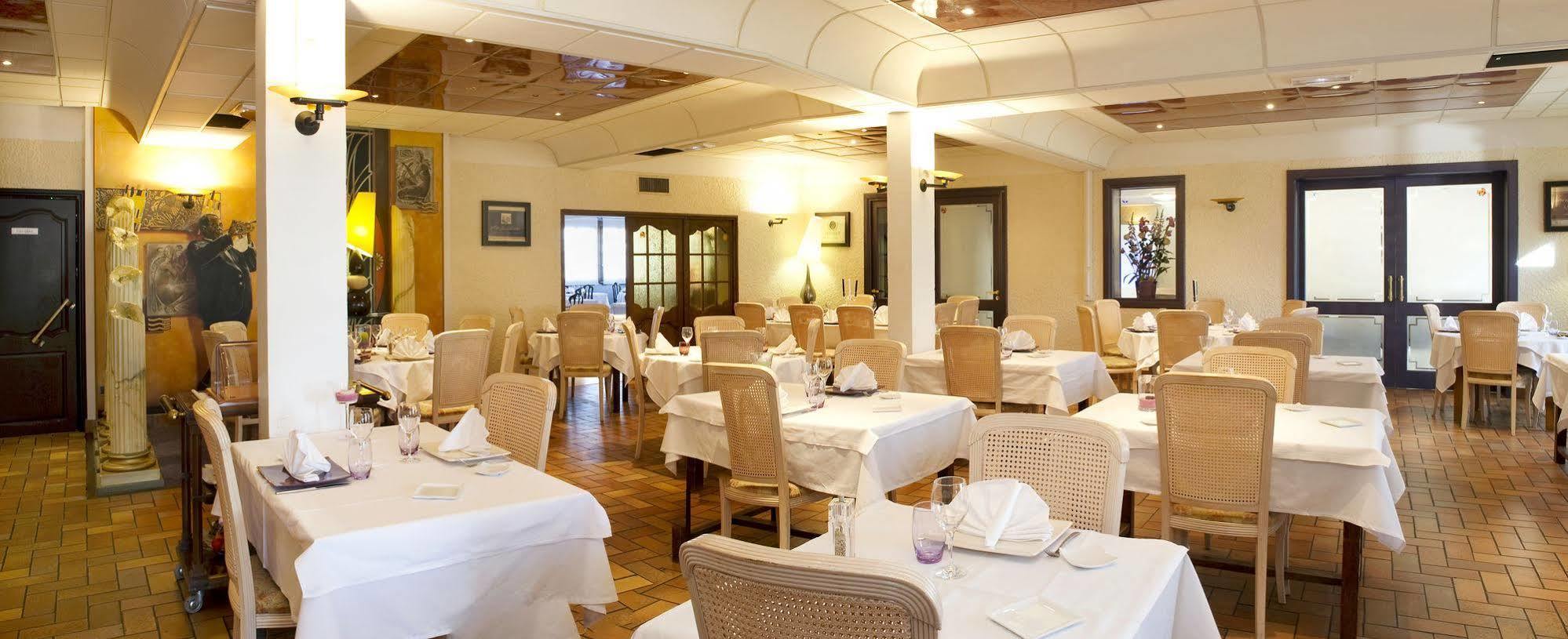 Olemps Hotel Les Peyrieres מראה חיצוני תמונה