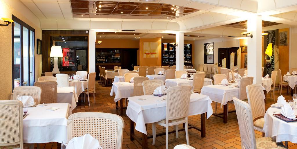 Olemps Hotel Les Peyrieres מראה חיצוני תמונה